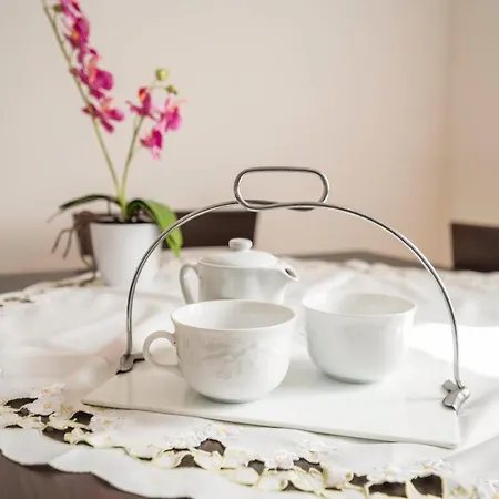 Al Agave Sopra Apartment *